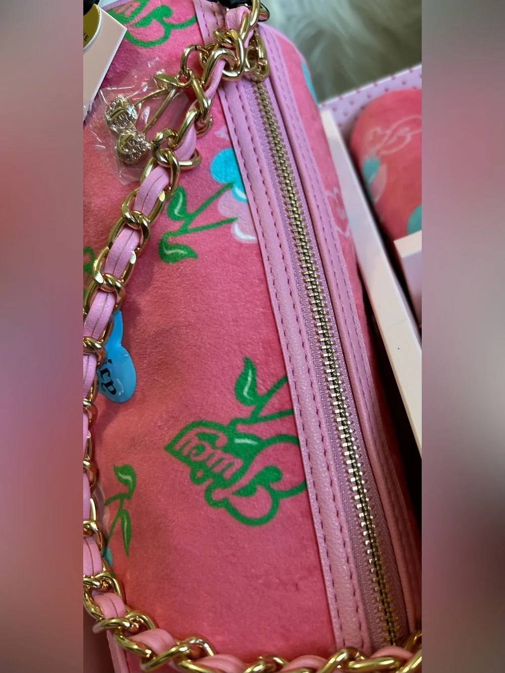 NWT Juicy Couture Mini-Heritage Pink Cherry Logo Strap and Cosmetic Clutch Set